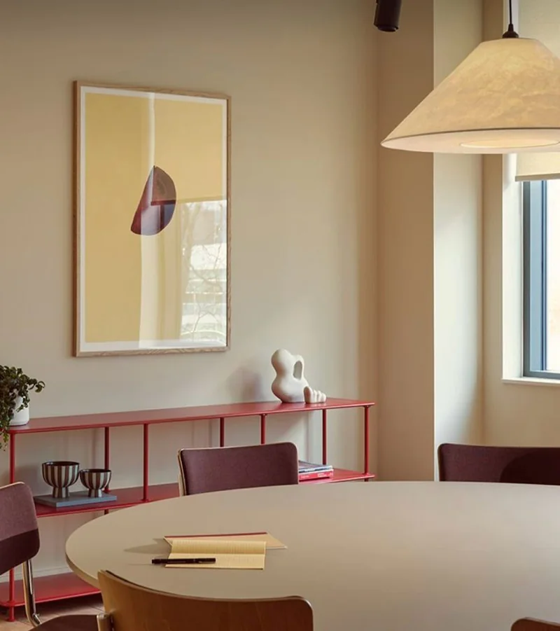 Empty room before staging