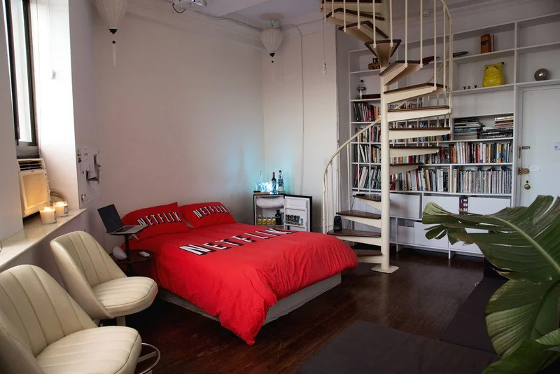 Empty bedroom before staging